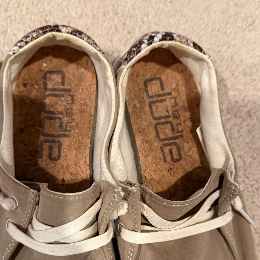 Hey Dude Wendy Python Taupe Womens Size 7 Beige Casual Walking Slip On Shoes - Picture 5 of 5